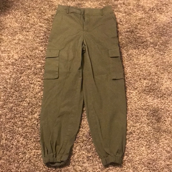 Forever 21 Pants - Forever 21 Khaki Green Cargo Pants Small